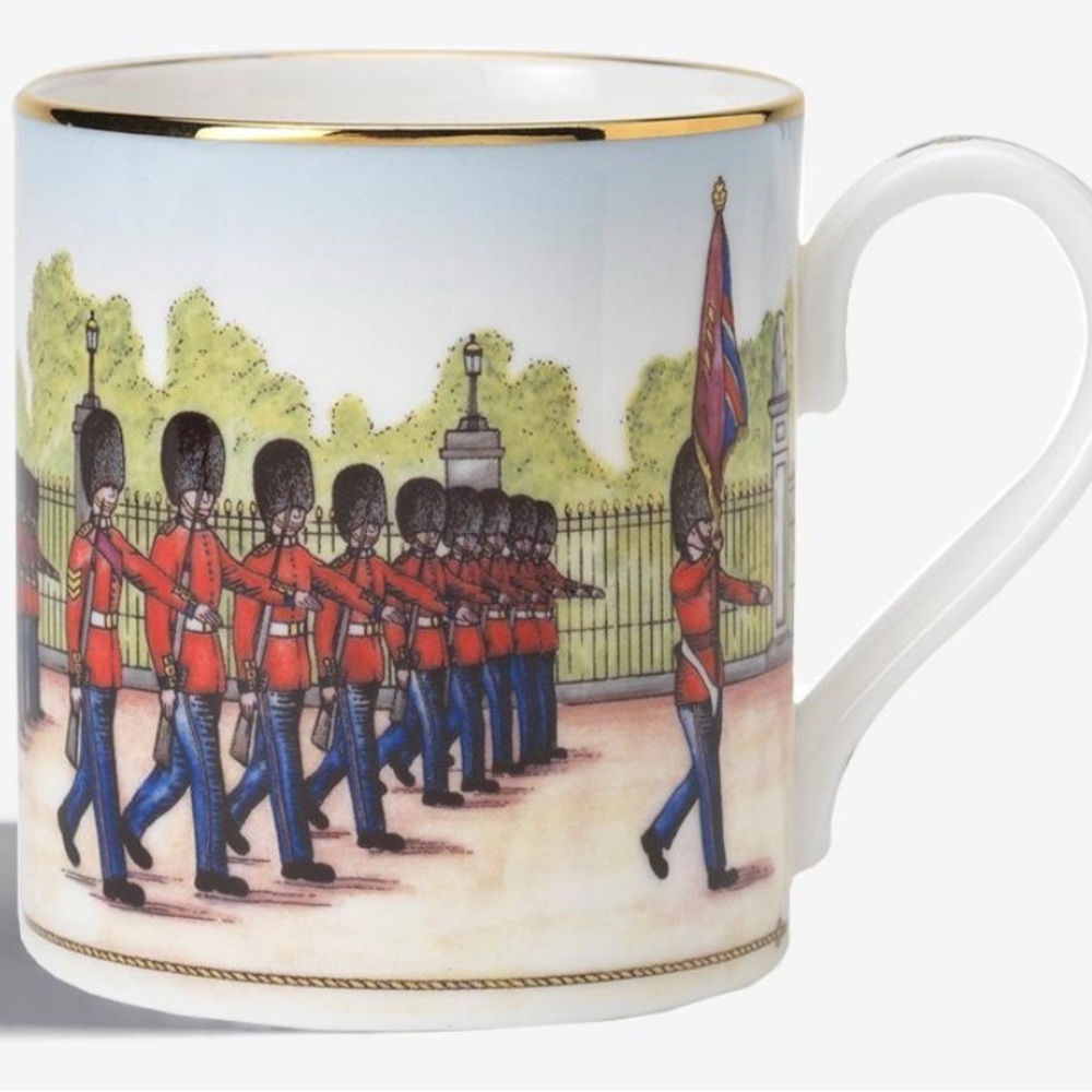 New Days Changing the Guard Mug Giftable Halcyon